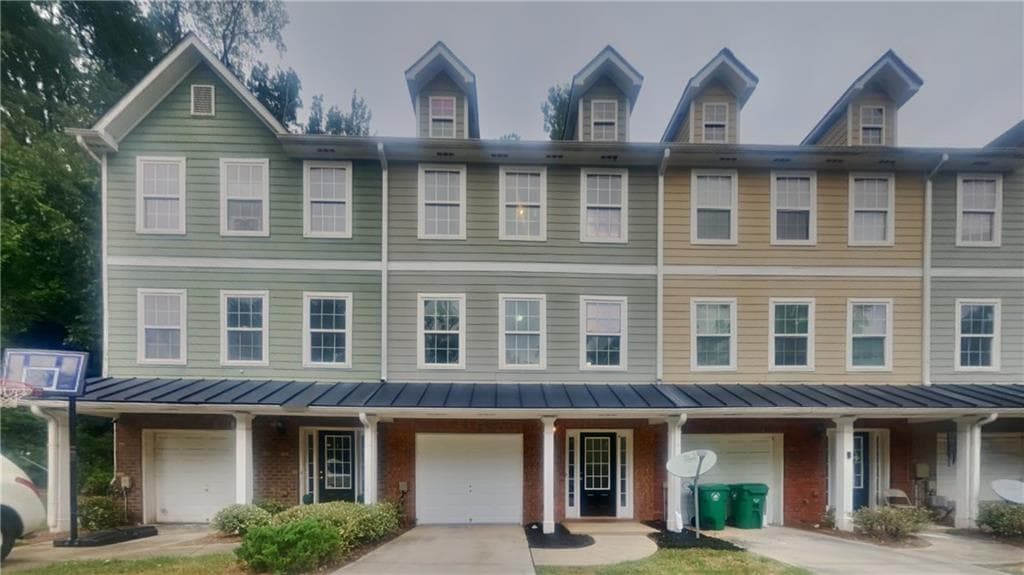 4 bedroom, 4 bathroom, 1,932 sq ft condominium sold at 1699 Redan, Lithonia, GA 30058