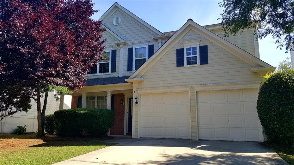 3 bedroom, 3 bathroom, 1,908 sq ft single family residence sold at 5880 Barrington Lane, Alpharetta, GA 30005