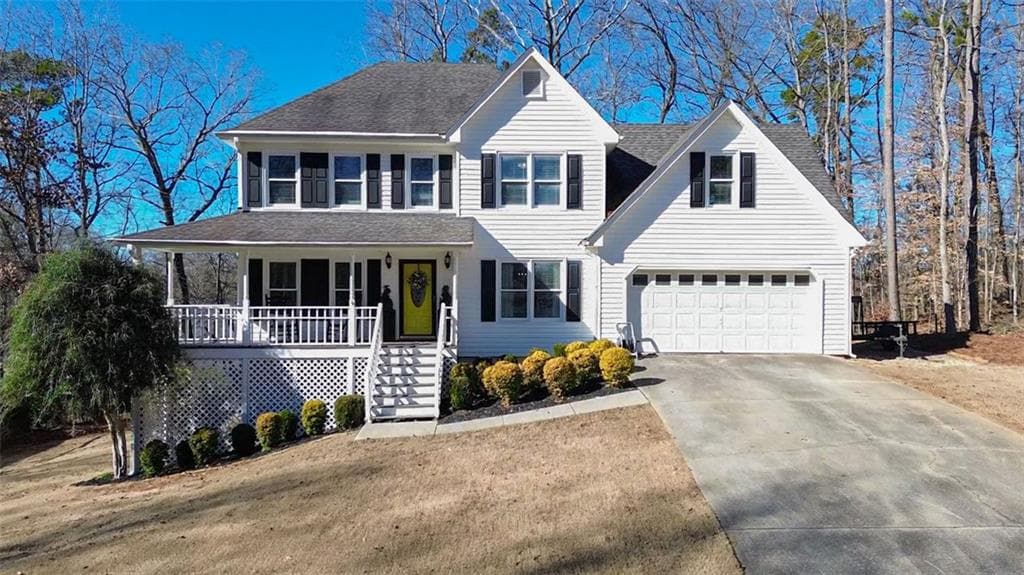 4 bedroom, 3 bathroom, 2,190 sq ft single family residence sold at 198 CYPRESS Drive, Dallas, GA 30157