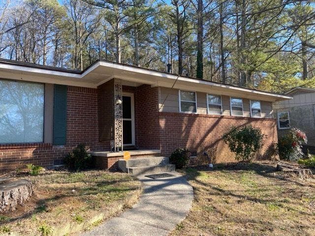 3 bedroom, 2 bathroom single family residence sold at 6050 LEDGEWOOD Drive, Forest Park, GA 30297