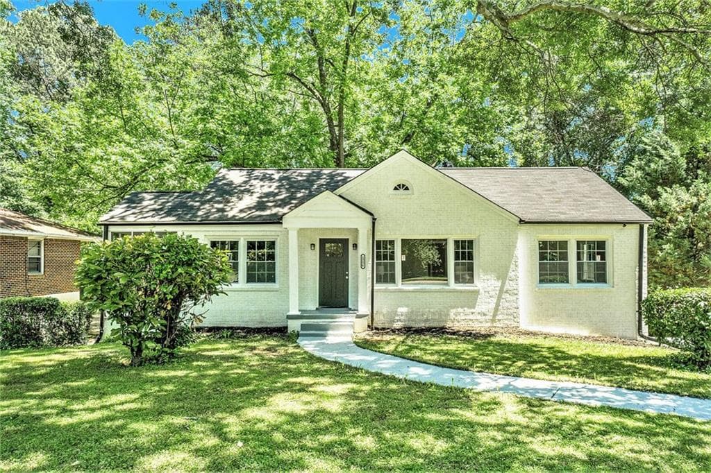 4 bedroom, 3 bathroom single family residence sold at 1256 FAYETTEVILLE Road, Atlanta, GA 30316