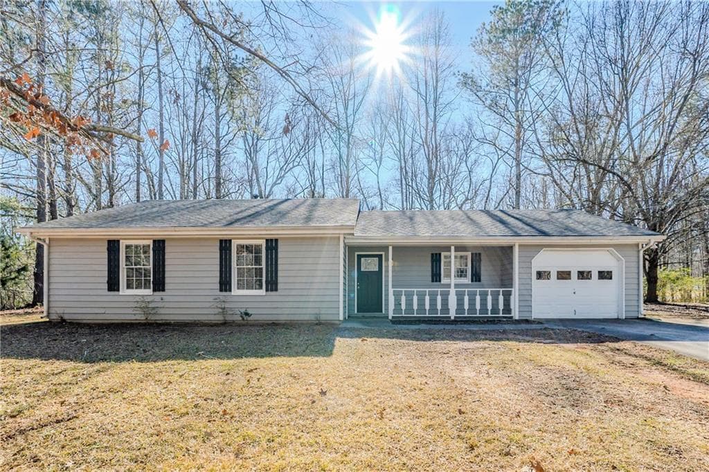 3 bedroom, 2 bathroom single family residence sold at 920 Navajo Trail, Covington, GA 30016