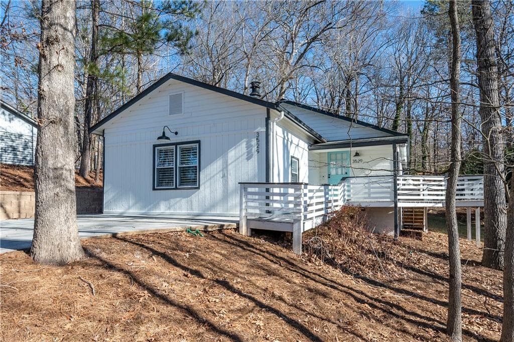3 bedroom, 2 bathroom single family residence sold at 3529 Cub Circle, Gainesville, GA 30506