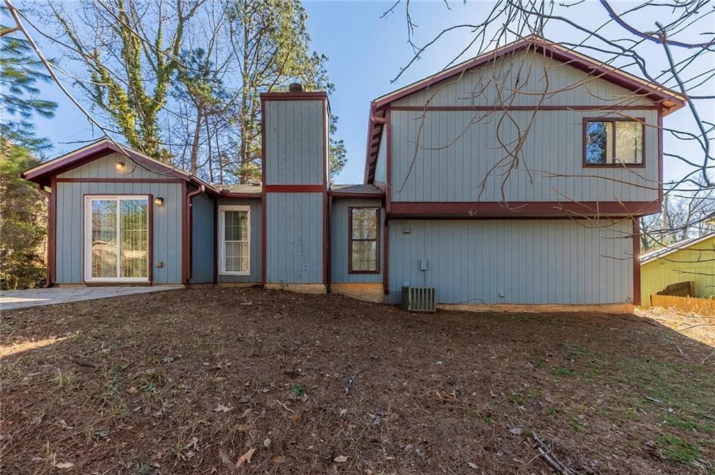 3 bedroom, 2 bathroom single family residence sold at 5370 Biffle Lane, Stone Mountain, GA 30088
