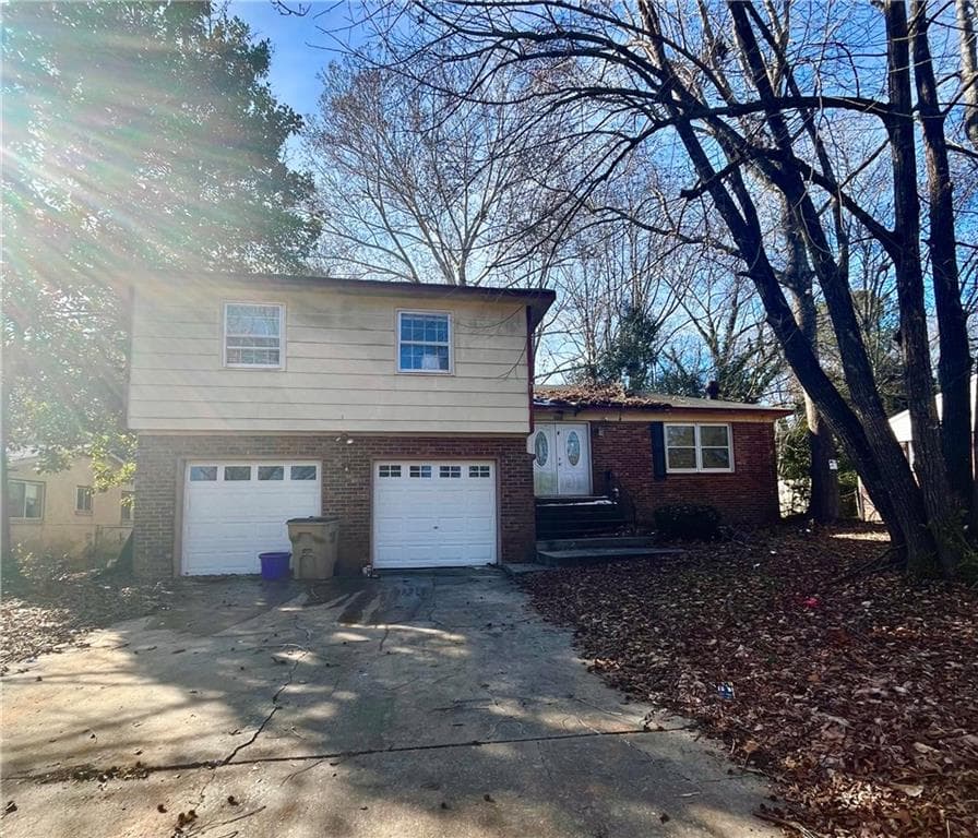 10691 Thrasher Road, Jonesboro, GA 30238 — most recent listing photo