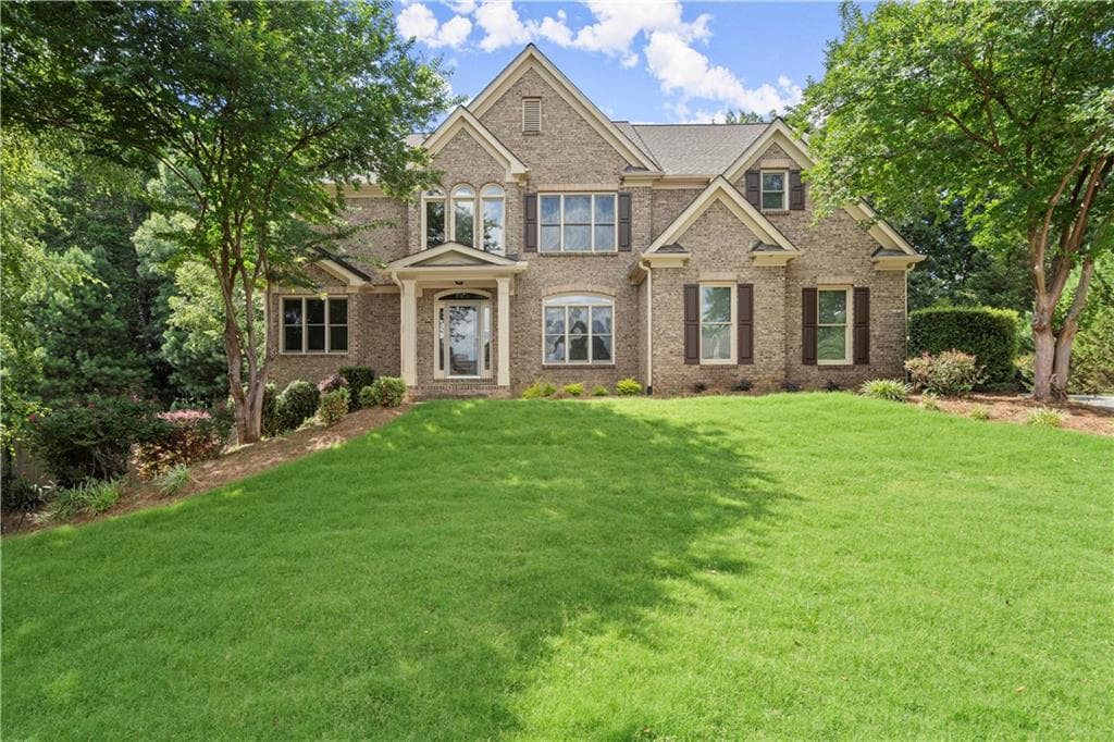 5 bedroom, 5 bathroom single family residence sold at 3258 Aberrone Place, Buford, GA 30519
