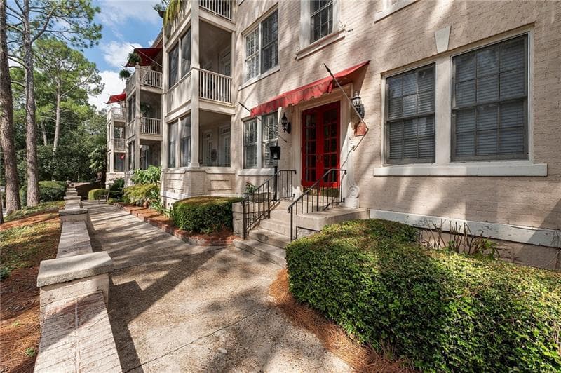 2 bedroom, 1 bathroom condominium sold at 2214 Peachtree Road A6, Atlanta, GA 30309