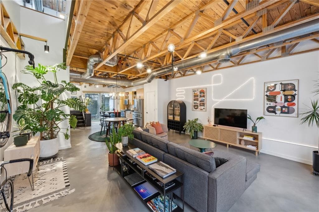 1661 La France Street 326, Atlanta, GA 30307 — most recent listing photo