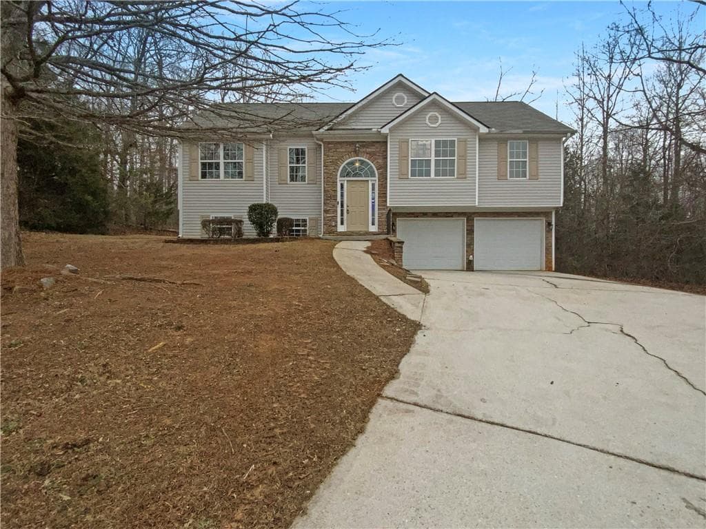 3 bedroom, 3 bathroom single family residence sold at 85 Kristen Place, Covington, GA 30016
