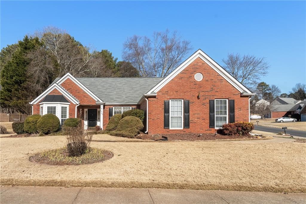 3 bedroom, 2 bathroom, 1,684 sq ft single family residence sold at 2490 Insdale Trace, Acworth, GA 30101
