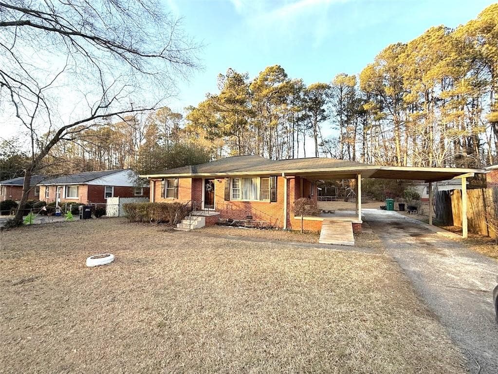 891 Daniell Drive, Smyrna, GA 30080 — most recent listing photo