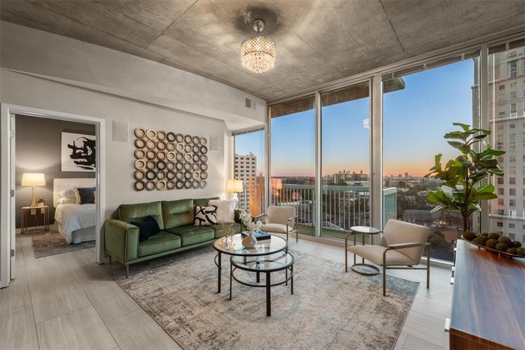 2 bedroom, 2 bathroom condominium sold at 3324 Peachtree Road 1114, Atlanta, GA 30326