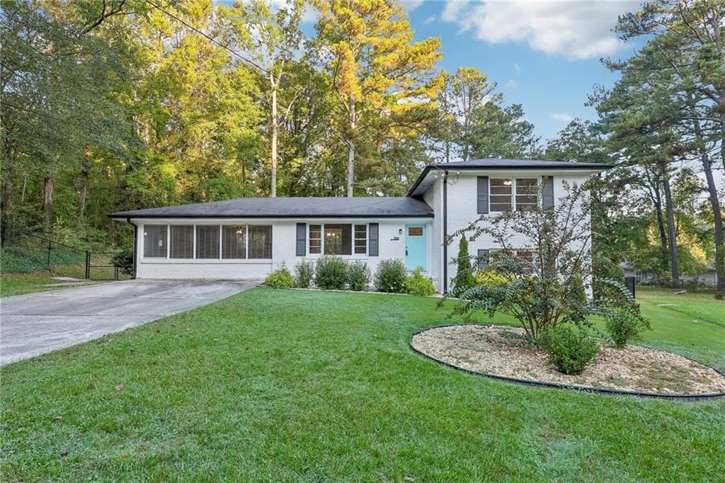 4 bedroom, 2 bathroom single family residence sold at 785 Mckenzie Court, Atlanta, GA 30311