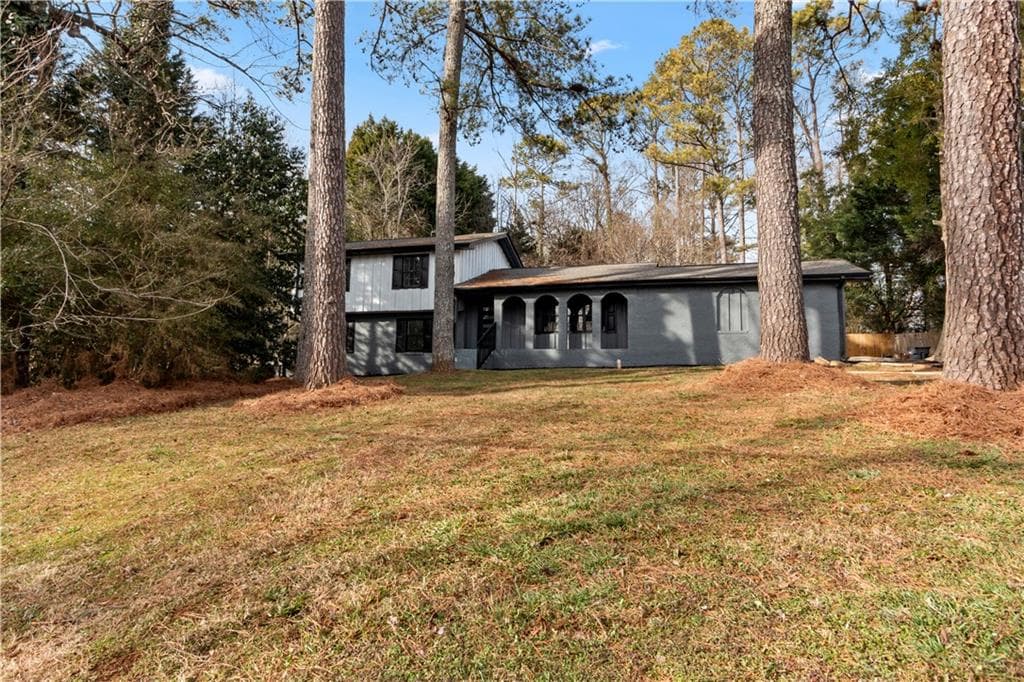 4 bedroom, 3 bathroom single family residence sold at 4399 Plantation Lane, Norcross, GA 30093