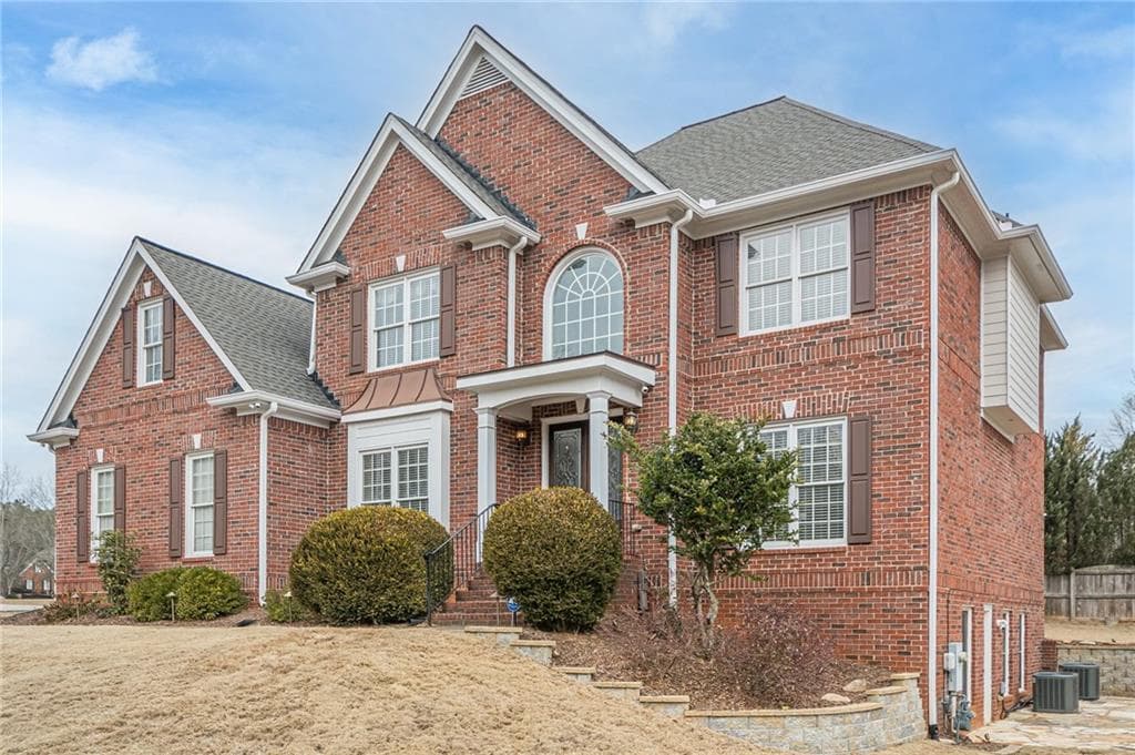 6 bedroom, 5 bathroom, 4,488 sq ft single family residence sold at 465 Pine Bough Court, Alpharetta, GA 30004