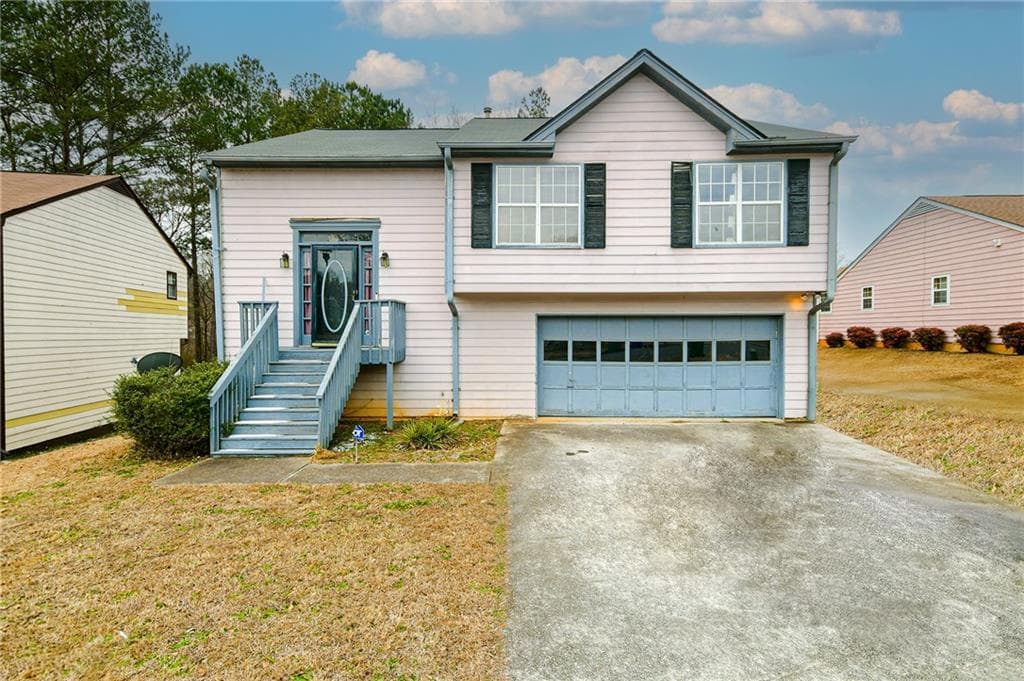 4 bedroom, 3 bathroom, 2,092 sq ft single family residence sold at 3251 Hunters Crossing Point, Lithonia, GA 30038