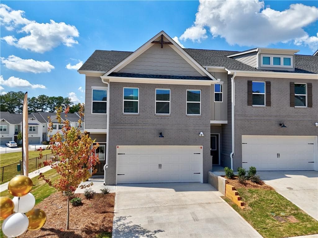4 bedroom, 3 bathroom townhouse sold at 1292 Fern Ridge Court 80, Norcross, GA 30093