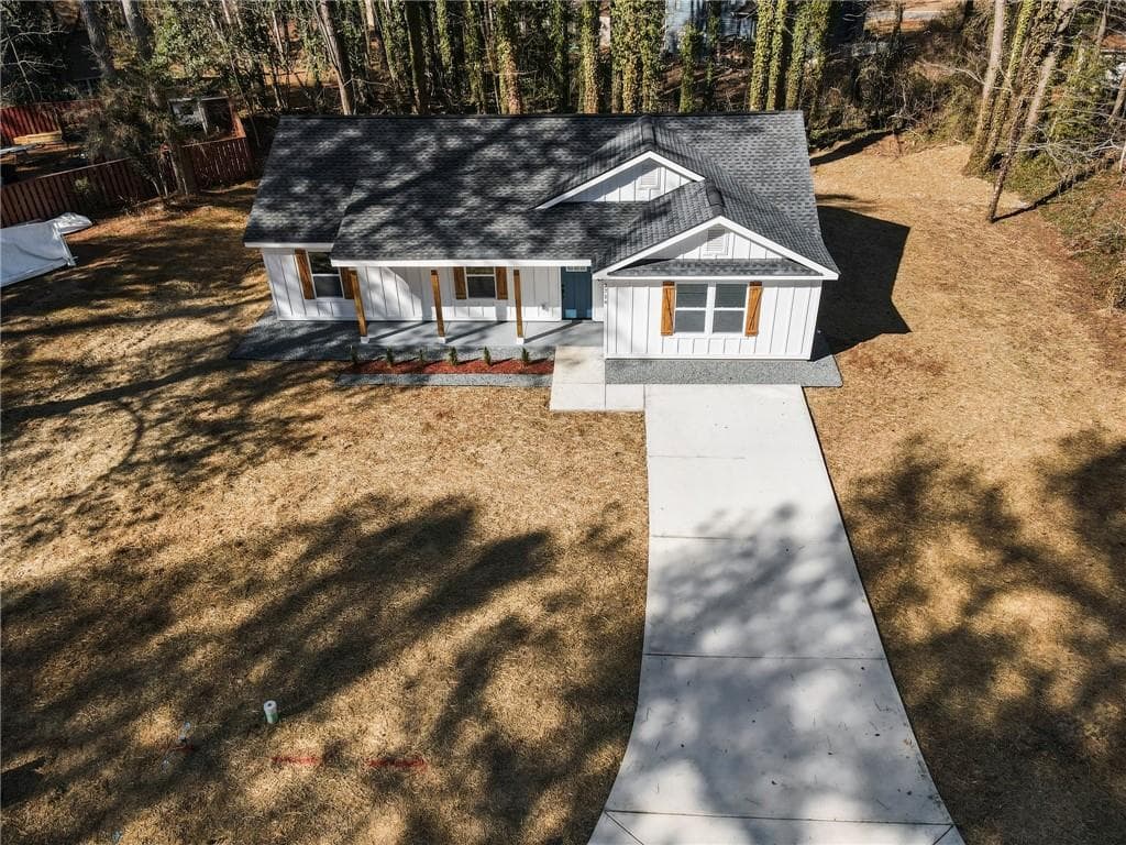 3 bedroom, 2 bathroom single family residence sold at 2716 Battle Trail, Marietta, GA 30064