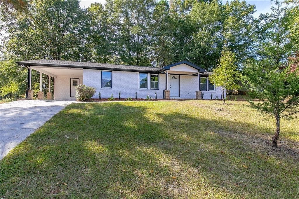 3 bedroom, 2 bathroom single family residence sold at 608 Ash Lane, Monroe, GA 30655
