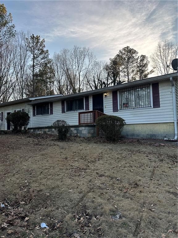 3 bedroom, 1 bathroom, 1,800 sq ft single family residence sold at 1883 Niskey Lake Road, Atlanta, GA 30331