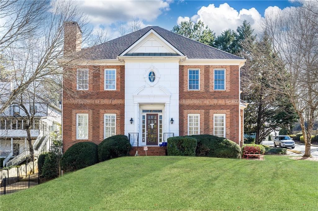 5 bedroom, 5 bathroom single family residence sold at 63 Habersham Cove Lane, Atlanta, GA 30305