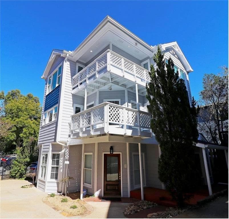 1036 Greenwood Avenue C, Atlanta, GA 30306 — most recent listing photo
