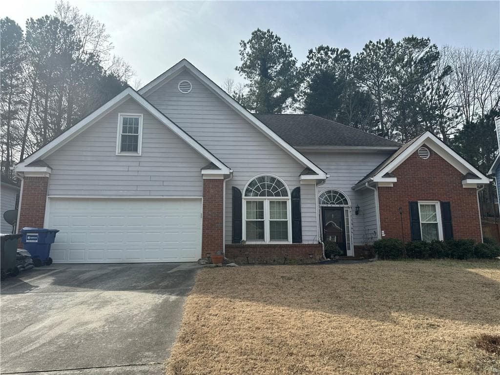 4 bedroom, 3 bathroom, 2,043 sq ft single family residence sold at 2817 Quince Lane, Acworth, GA 30101