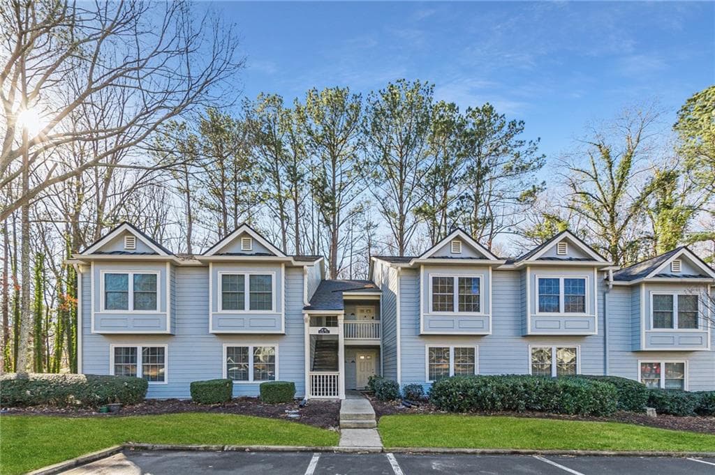 2 bedroom, 2 bathroom condominium sold at 41 Doranne Court, Smyrna, GA 30080