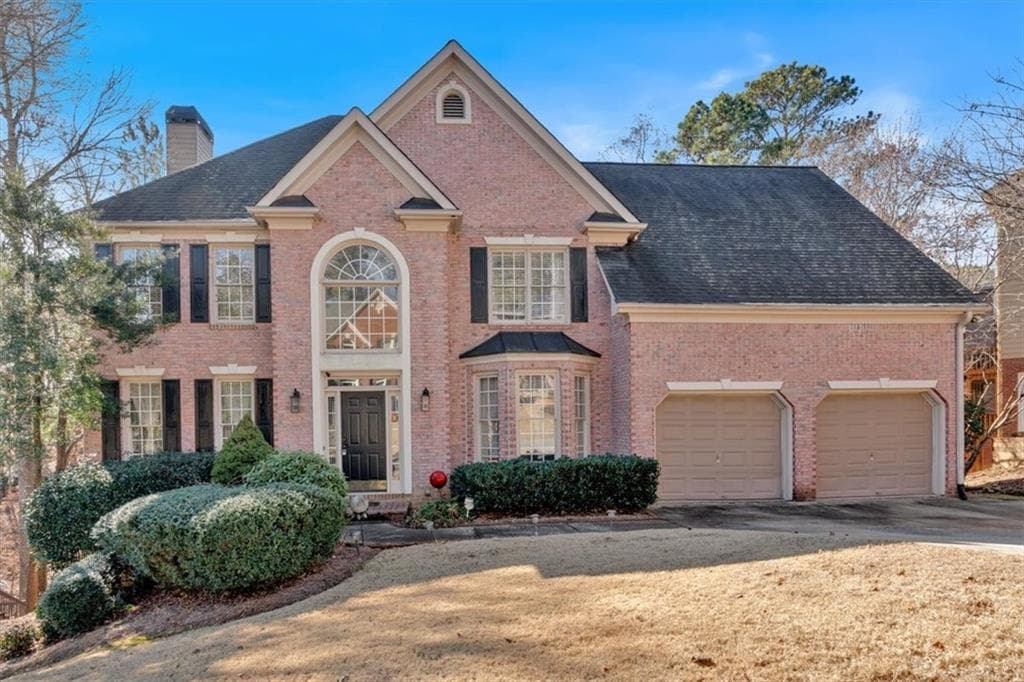 5 bedroom, 5 bathroom, 4,274 sq ft single family residence sold at 820 Hillcrest Lane, Woodstock, GA 30189