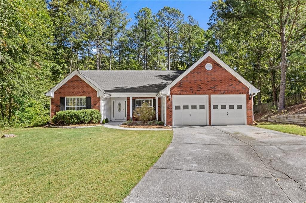 3 bedroom, 2 bathroom single family residence sold at 3828 Briarstone Cove, Snellville, GA 30039