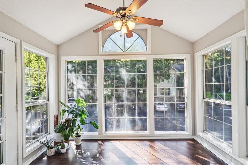2 bedroom, 1 bathroom, 1,089 sq ft condominium sold at 1504 Country Park Drive, Smyrna, GA 30080