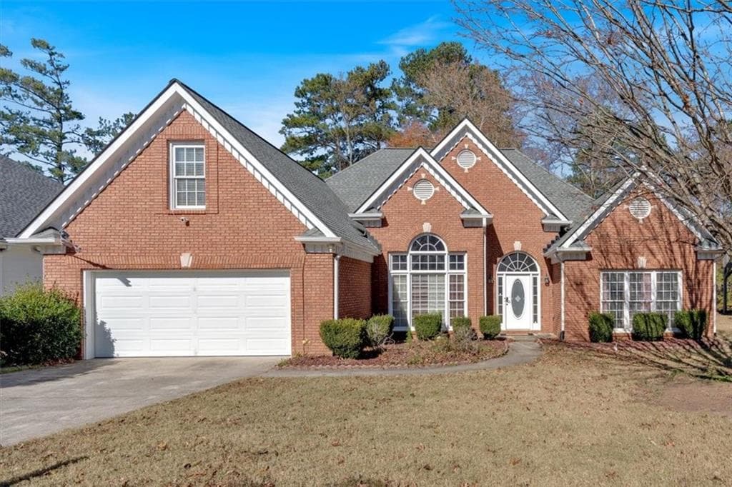4 bedroom, 2 bathroom, 3,200 sq ft single family residence sold at 3155 Wellbrook Drive, Loganville, GA 30052