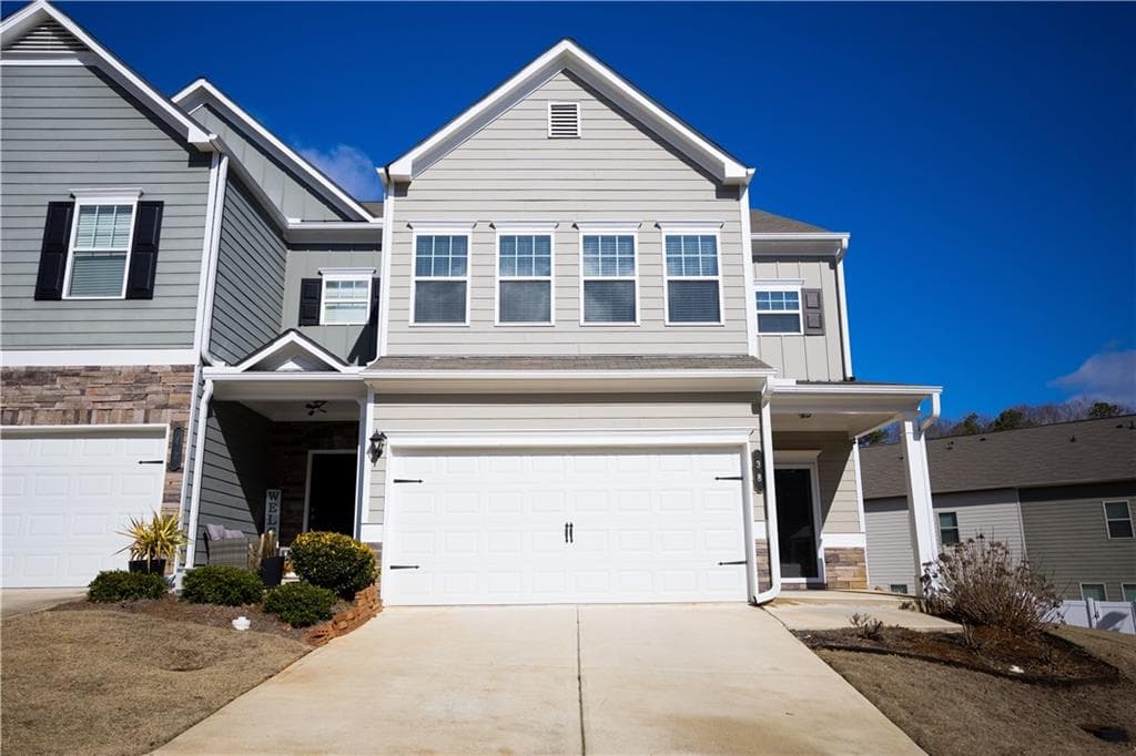 3 bedroom, 3 bathroom townhouse sold at 38 Rocky Knoll, Dallas, GA 30157