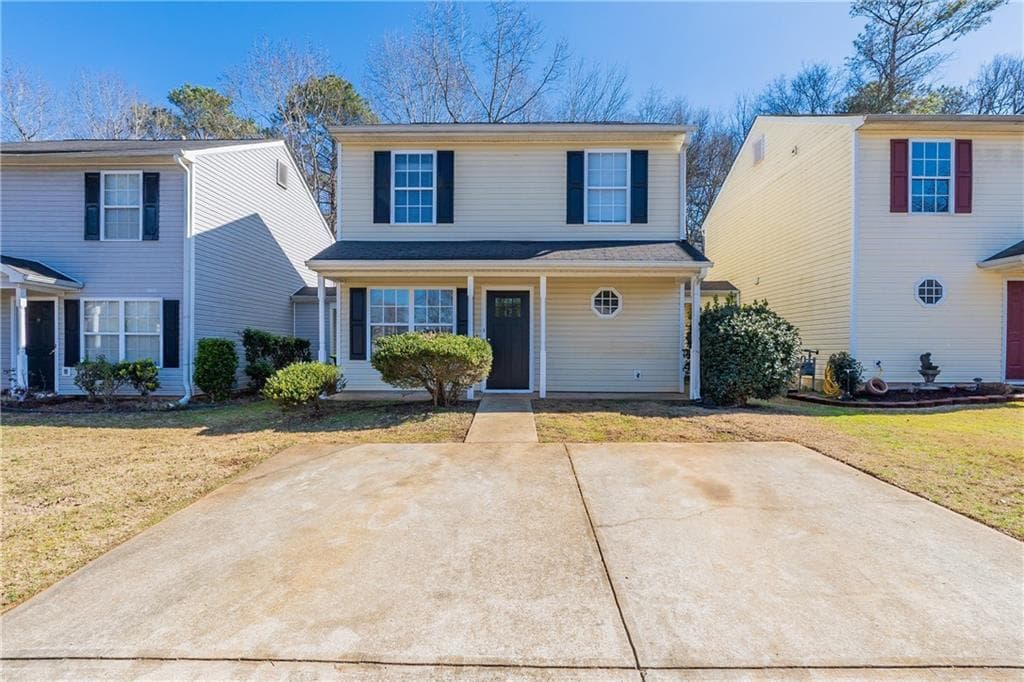 2 bedroom, 3 bathroom single family residence sold at 128 Prity Court, Mcdonough, GA 30253