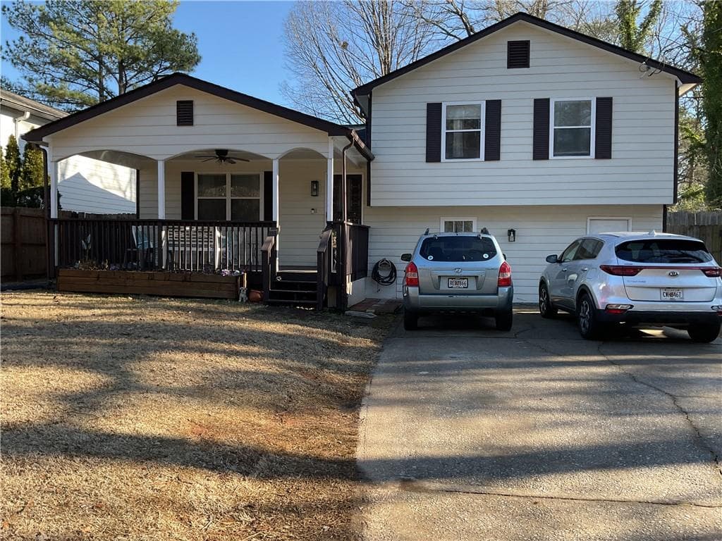 3 bedroom, 3 bathroom single family residence sold at 4198 Arc Way, Norcross, GA 30093