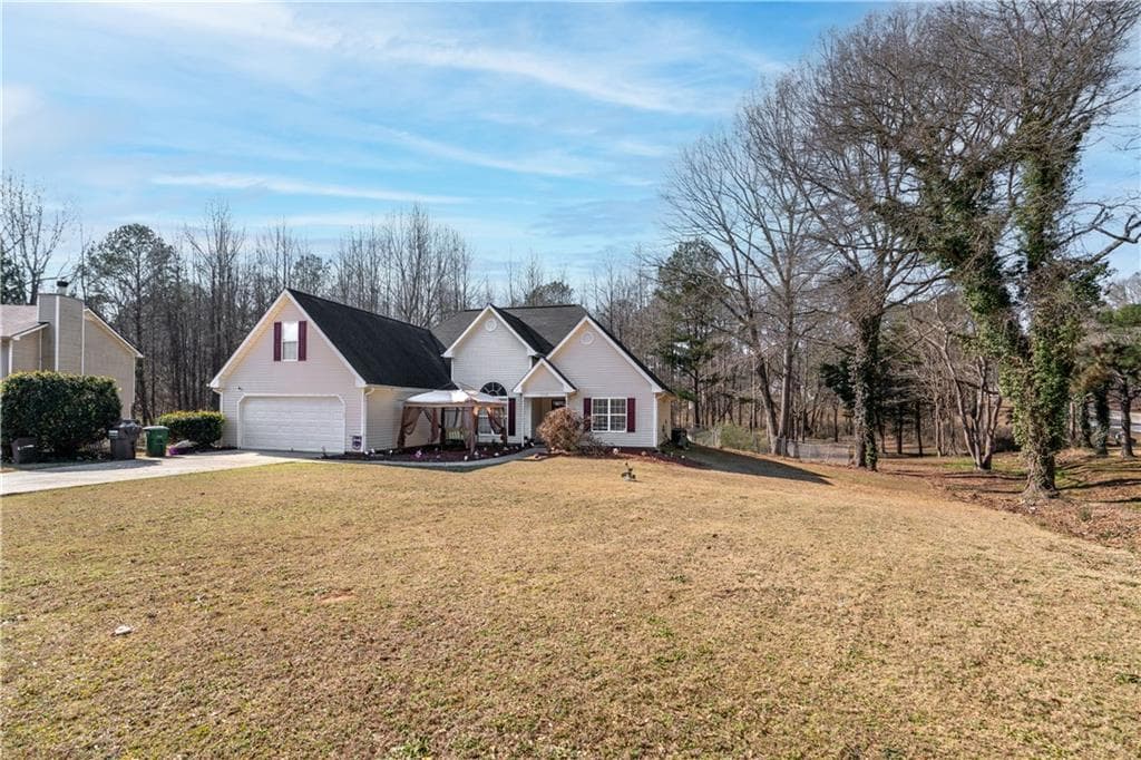 5 bedroom, 2 bathroom single family residence sold at 3740 Garnet Way, Snellville, GA 30039