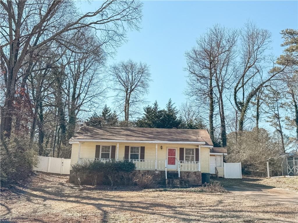 3 bedroom, 2 bathroom, 1,092 sq ft single family residence sold at 2849 Knotty Pine Court, Buford, GA 30519