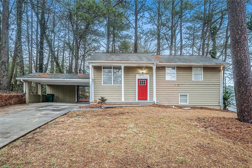 6 bedroom, 2 bathroom single family residence sold at 2876 BATTLE FORREST Drive, Decatur, GA 30034