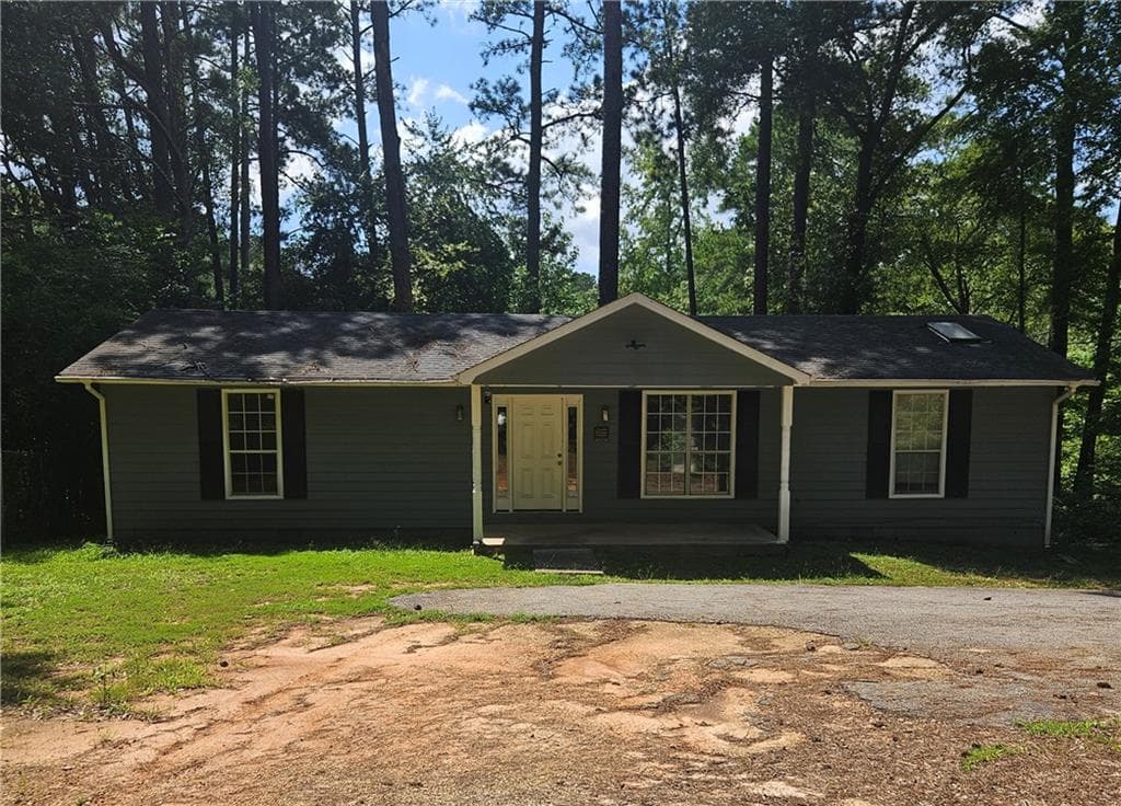 387 Lassetter Road, Sharpsburg, GA 30277 — most recent listing photo