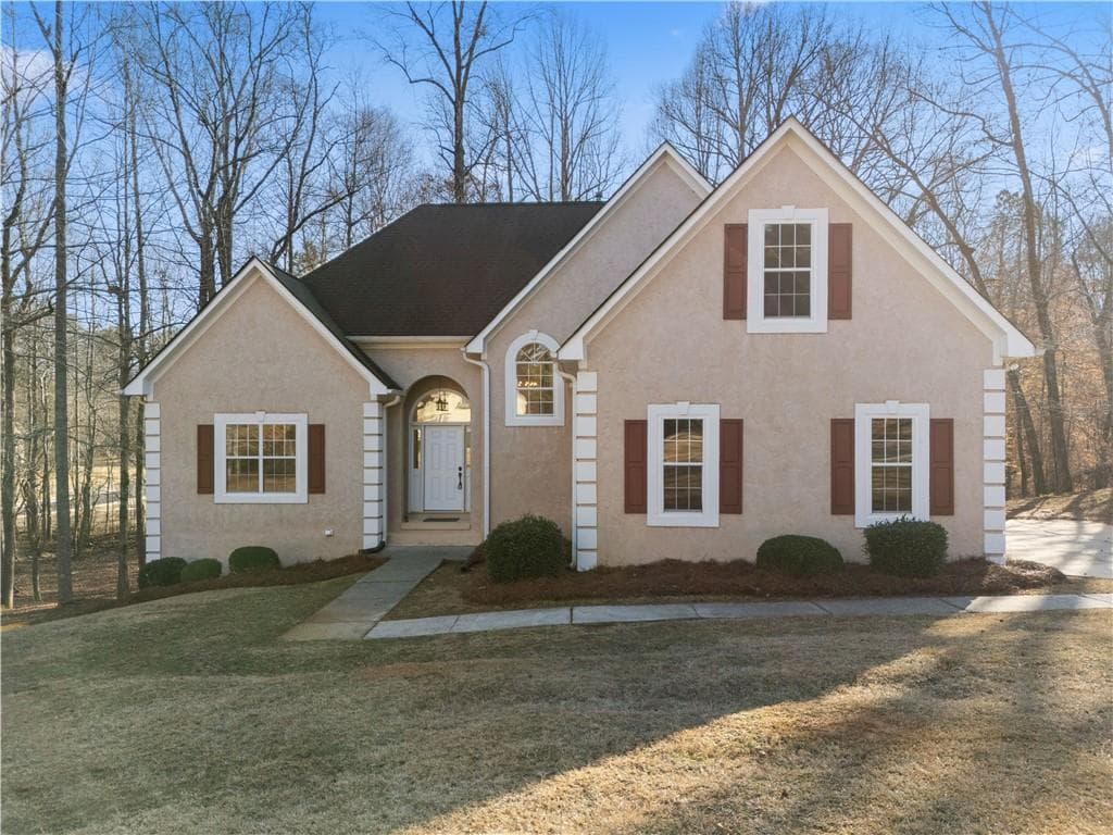 6 bedroom, 4 bathroom single family residence sold at 160 Lofty Eagle Lane, Fayetteville, GA 30214