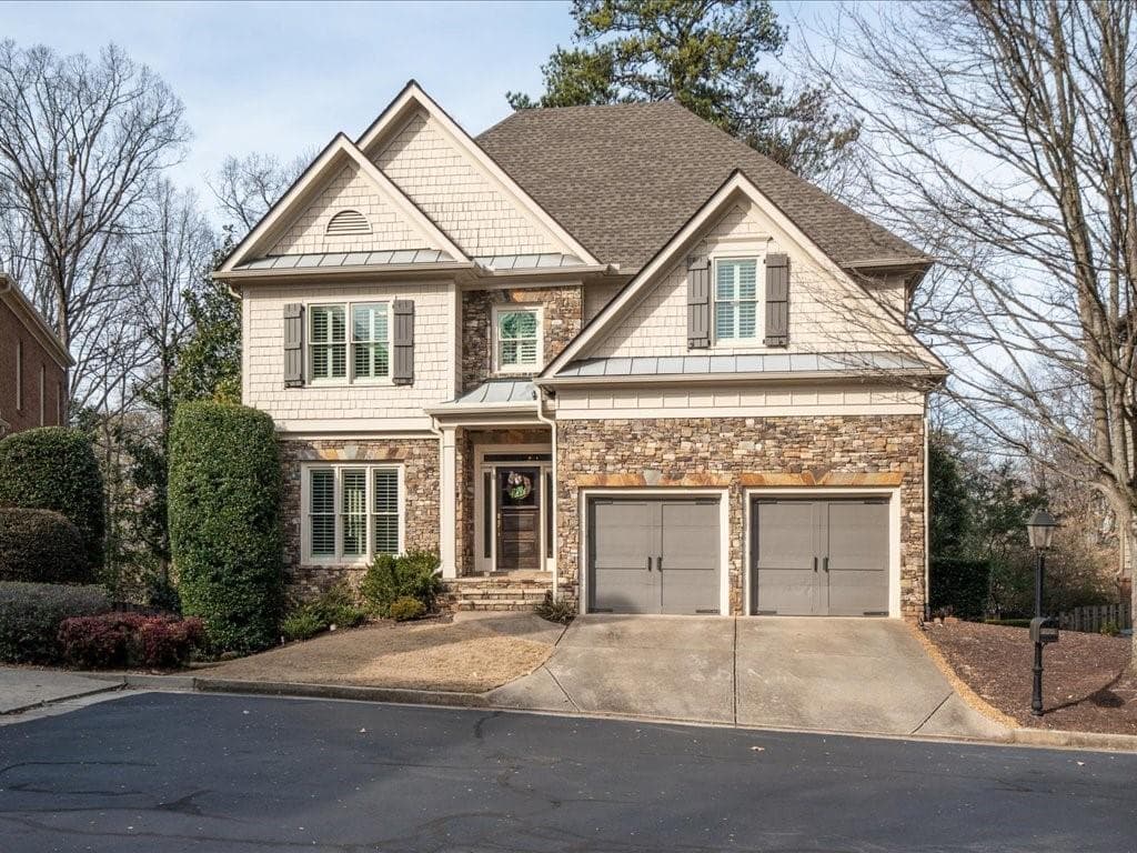 5 bedroom, 5 bathroom single family residence sold at 2012 Mendenhall Circle, Atlanta, GA 30341