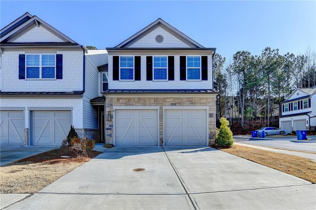 3 bedroom, 3 bathroom townhouse sold at 2732 Rigby Lane, Duluth, GA 30097