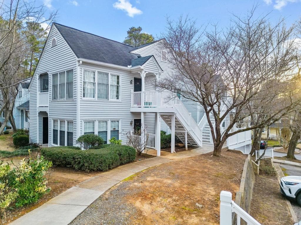 1 bedroom, 1 bathroom condominium sold at 804 Sentinel Ridge, Marietta, GA 30064