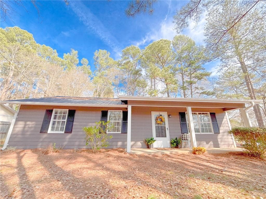 3 bedroom, 2 bathroom single family residence sold at 837 Idlewood Road, Winder, GA 30680