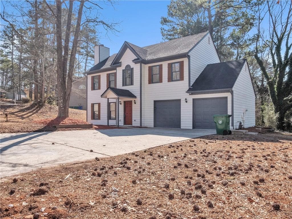 4 bedroom, 3 bathroom single family residence sold at 835 Fox Valley Drive, Stone Mountain, GA 30088