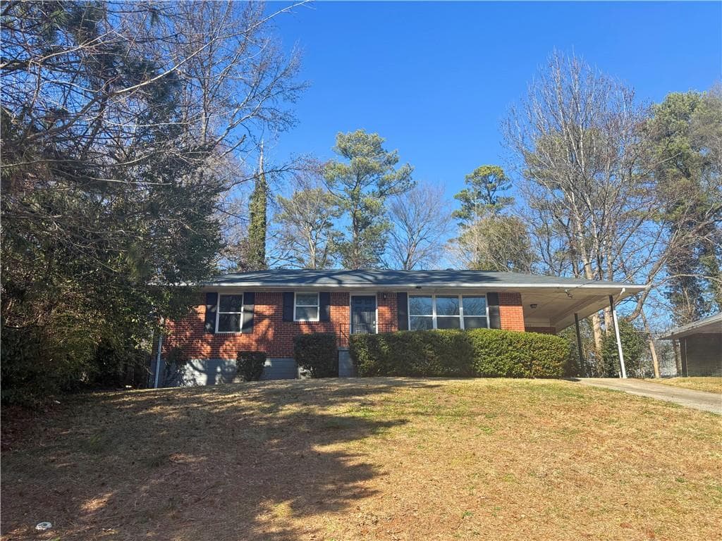 3 bedroom, 1 bathroom, 1,075 sq ft single family residence sold at 1820 Arkose Drive, Atlanta, GA 30316