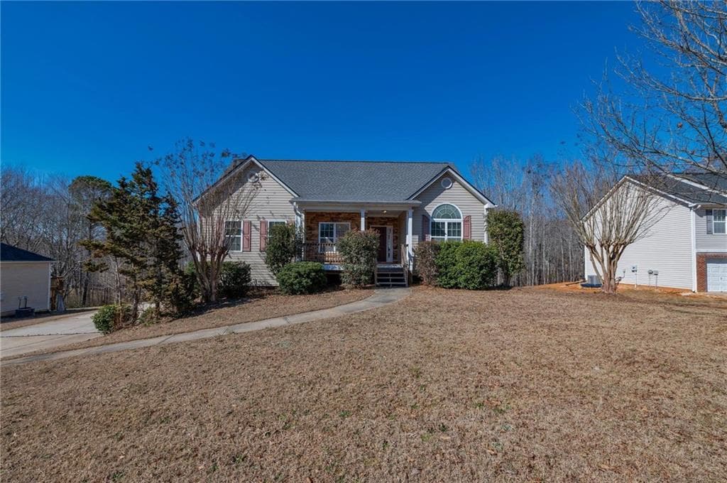 3 bedroom, 2 bathroom single family residence sold at 287 Jenna Ln, Dallas, GA 30157