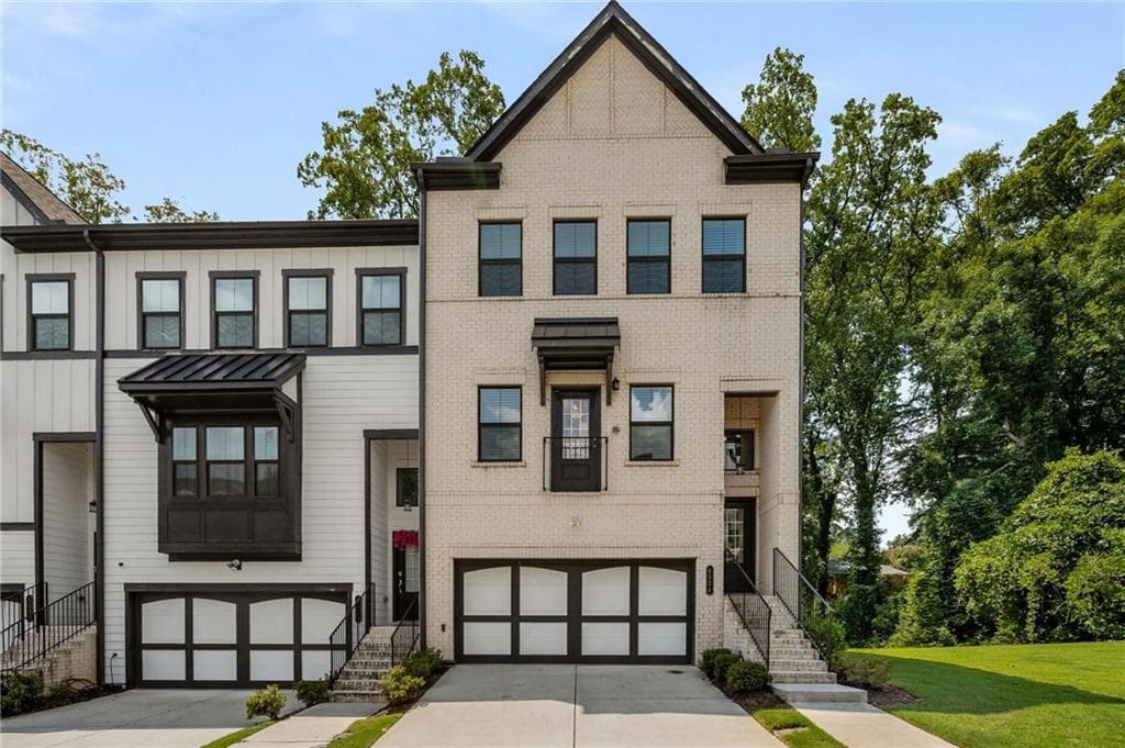 4 bedroom, 4 bathroom townhouse sold at 4524 Mikajack Drive, Smyrna, GA 30080