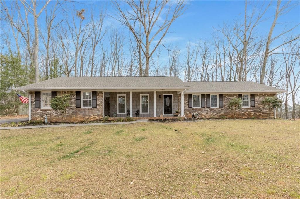 4 bedroom, 3 bathroom single family residence sold at 3374 Timber Lake Road, Kennesaw, GA 30144