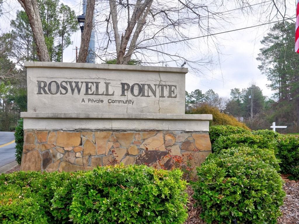 2 bedroom, 2 bathroom condominium sold at 3412 Lake Pointe Circle, Roswell, GA 30075